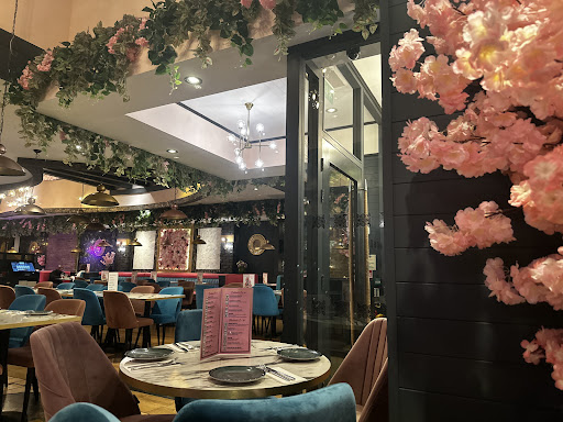 Photo of Izmir Restaurant - 49 Winchester Cir, Kingston, Milton Keynes MK10 0BA